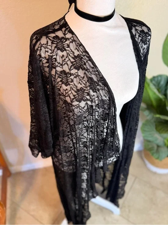 Vintage Inspired Black Lace Floor Length Kimono Duster - Picture 2 of 8
